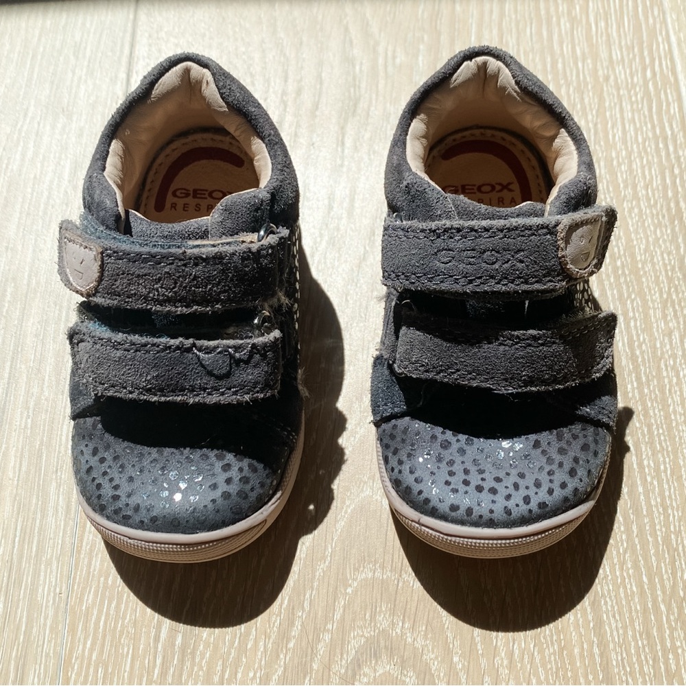 Liquidation Sale: Geox Kids' | Black First Walker Shoes with Polka Dots